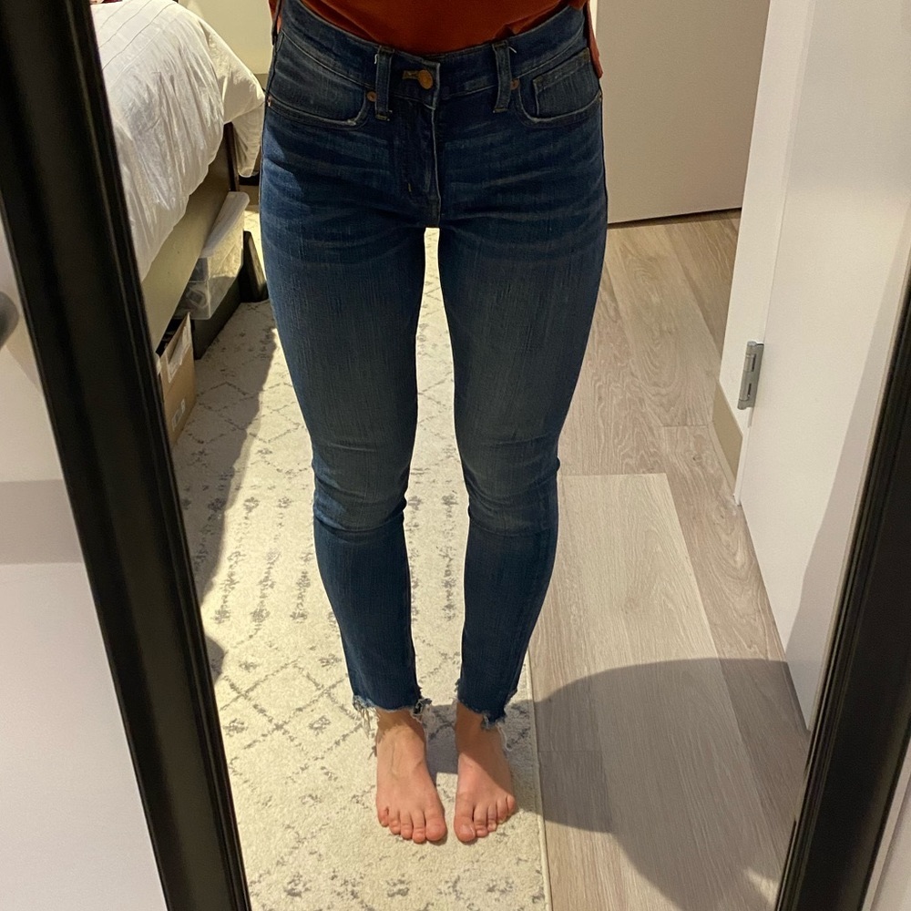 Madewell 9 inch high rise skinny crop deconstructed hem edition